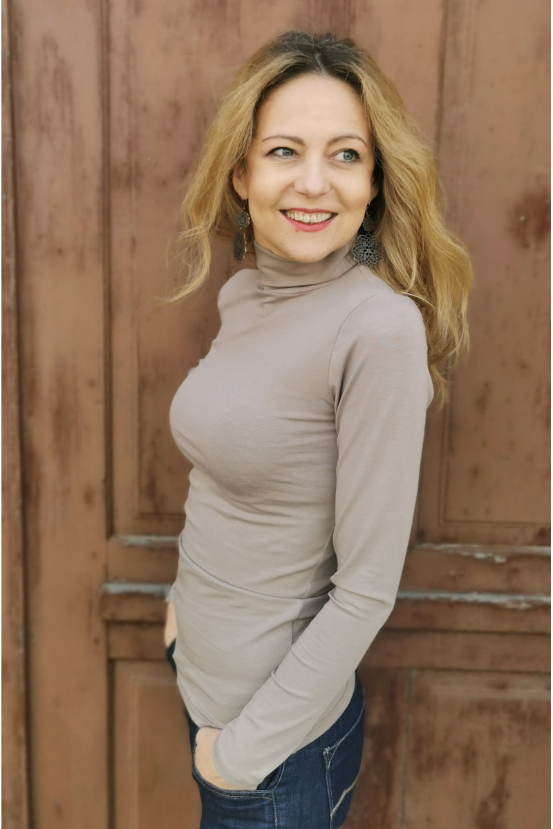 Joa Shop - cumpara online: Helanca pe gat