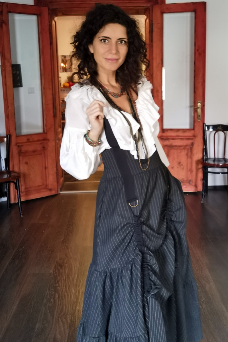 Fusta de toamna cu volane