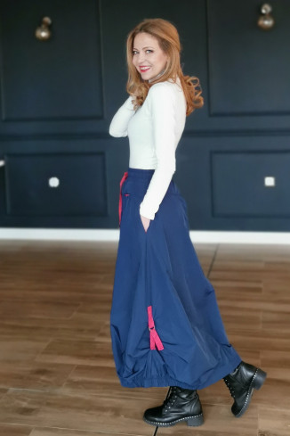 Fusta Merve bleumarin
