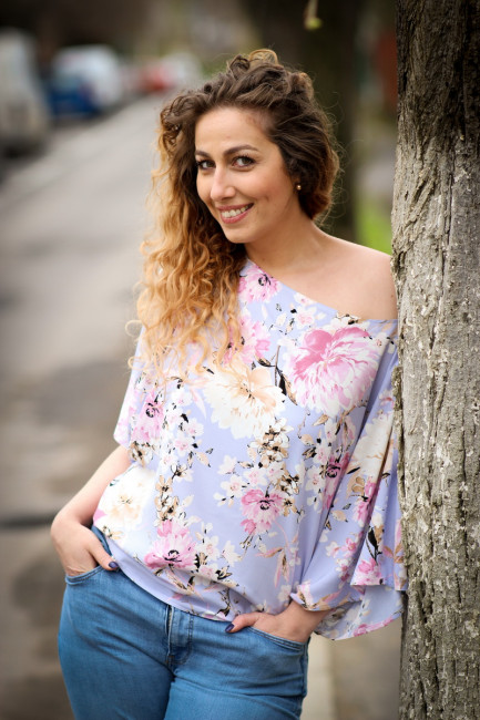 Bluza Leda lila cu flori