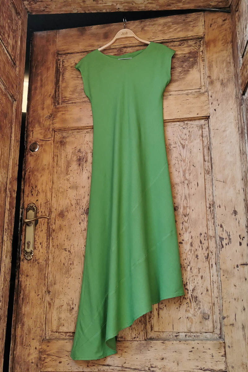 Rochii casual fabricate in Romania