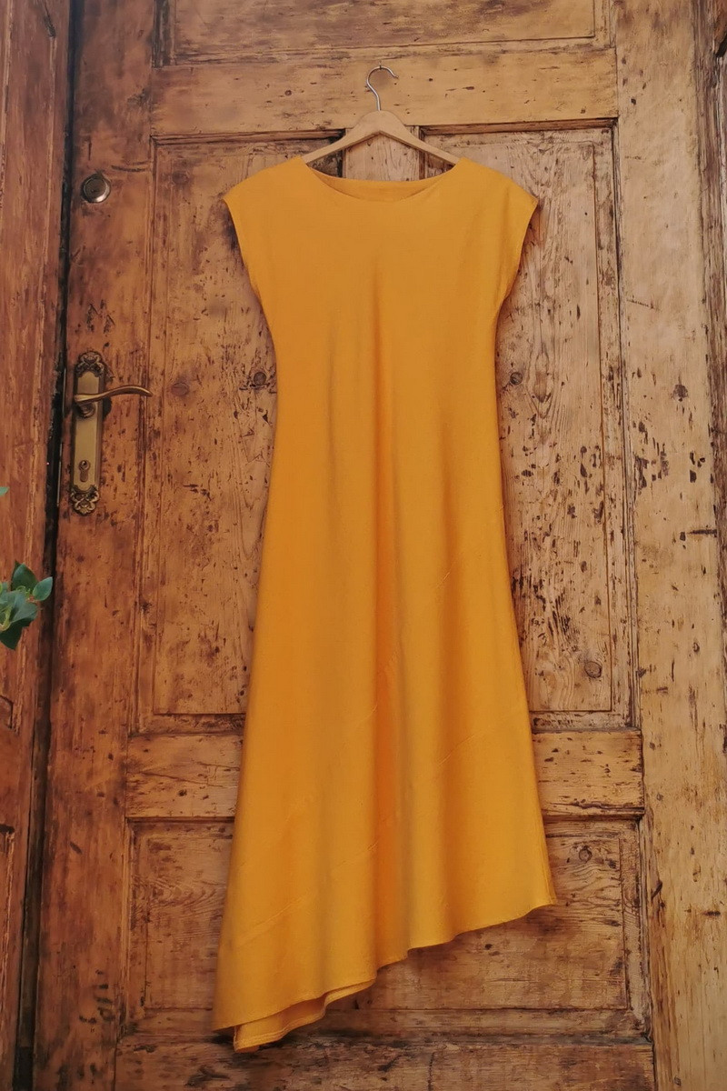 Rochii casual fabricate in Romania