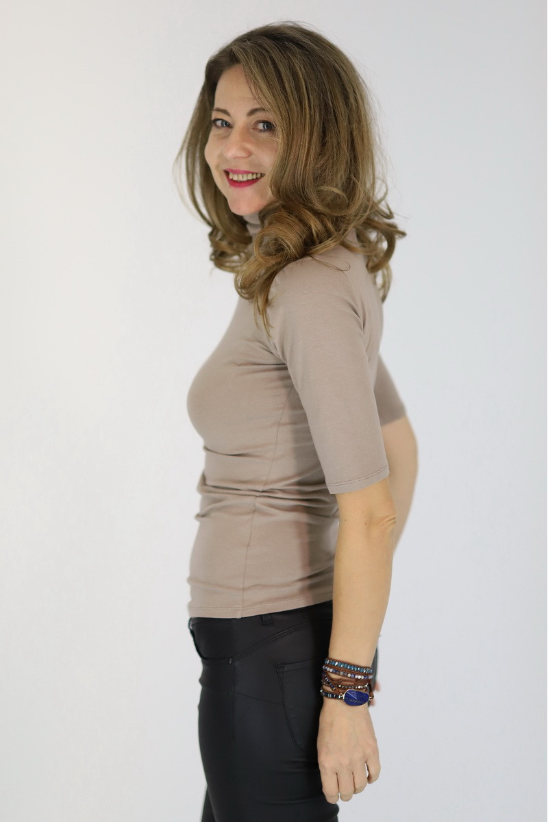 Joa Shop - cumpara online: Helanca pe gat