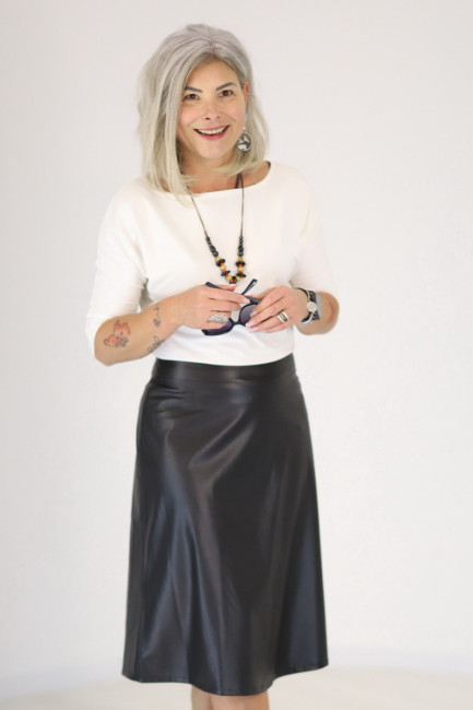 Fusta Kate neagra
