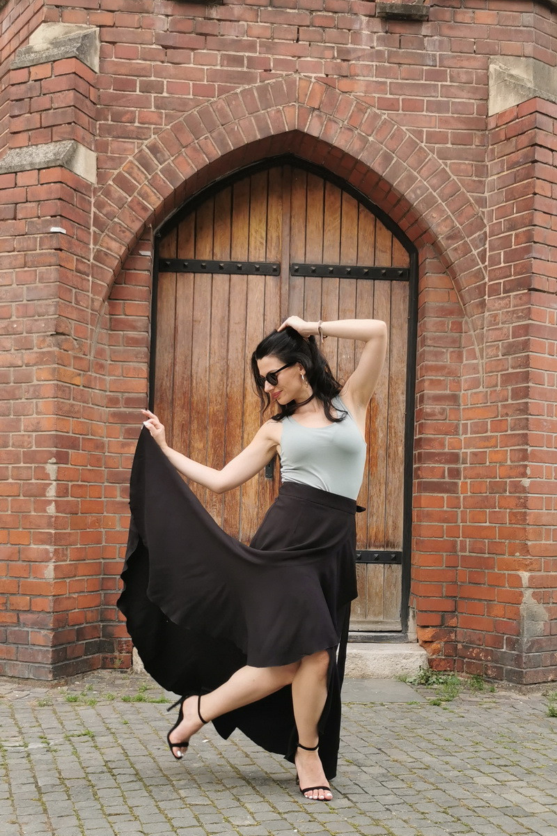 Fusta petrecuta de vara