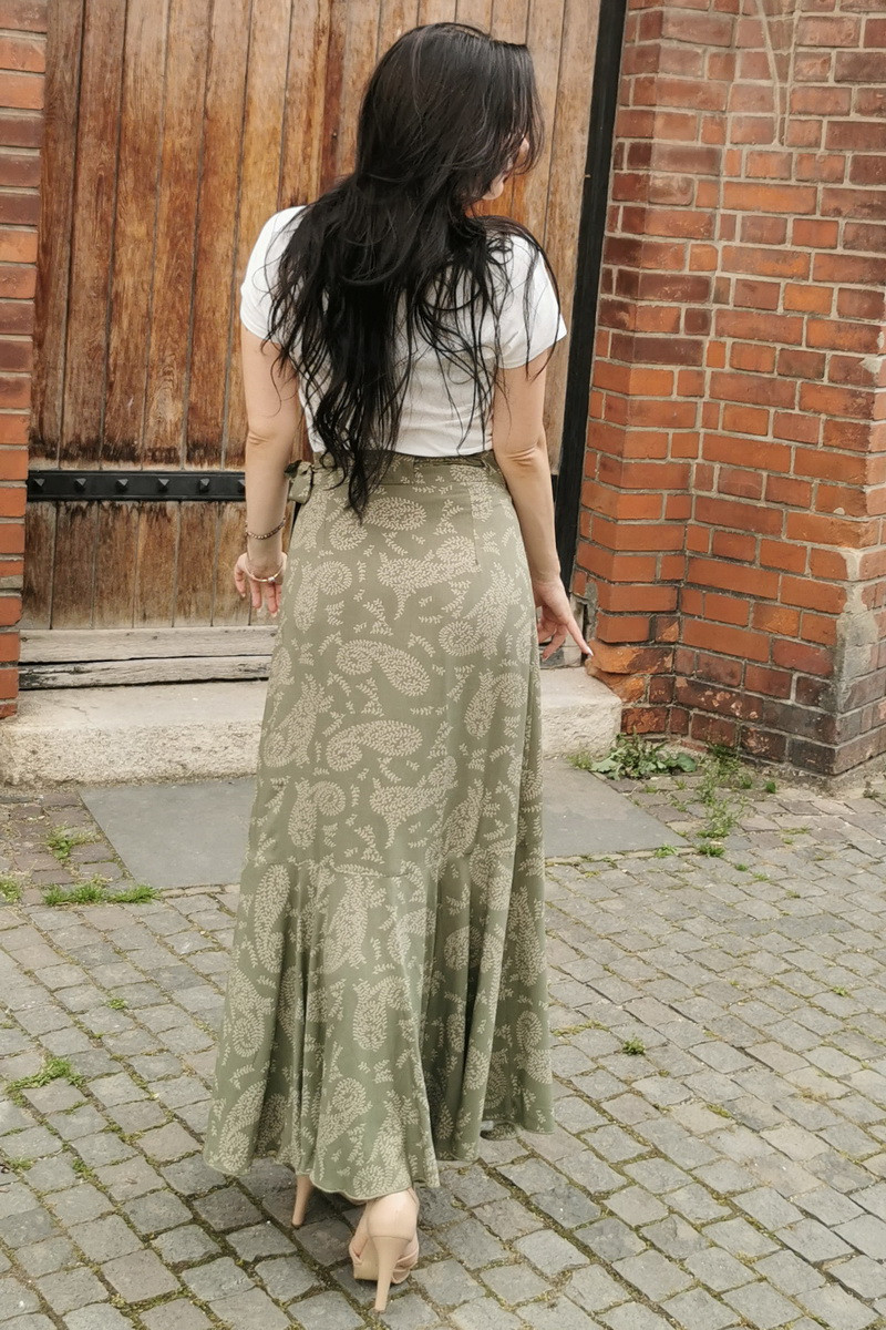 Fusta petrecuta de vara