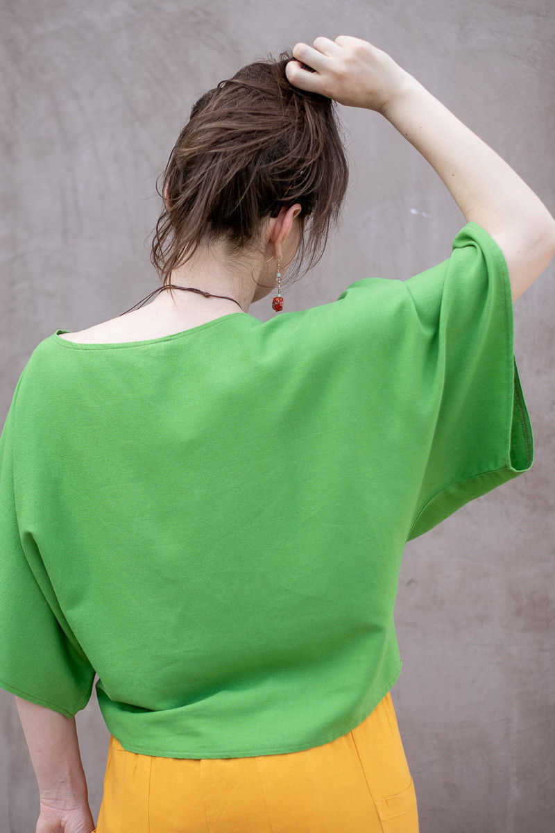 Joa Shop - cumpara online: bluza fluture