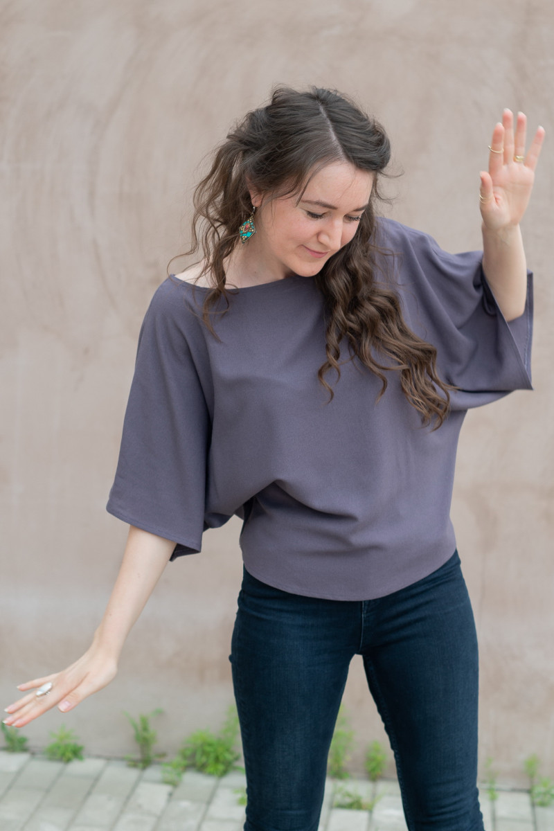 Joa Shop - cumpara online: bluza fluture