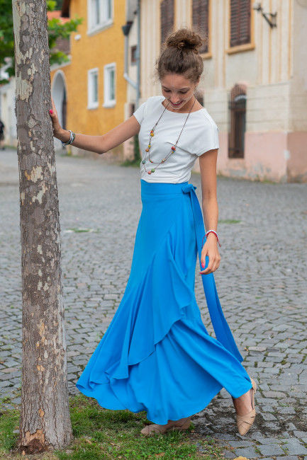 Fusta petrecuta de vara