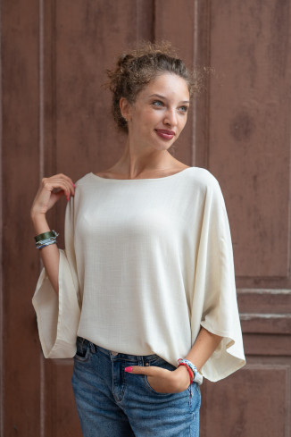 Joa Shop - cumpara online: bluza fluture din vascoza