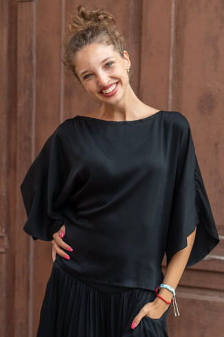 Joa Shop - cumpara online: bluza fluture din vascoza