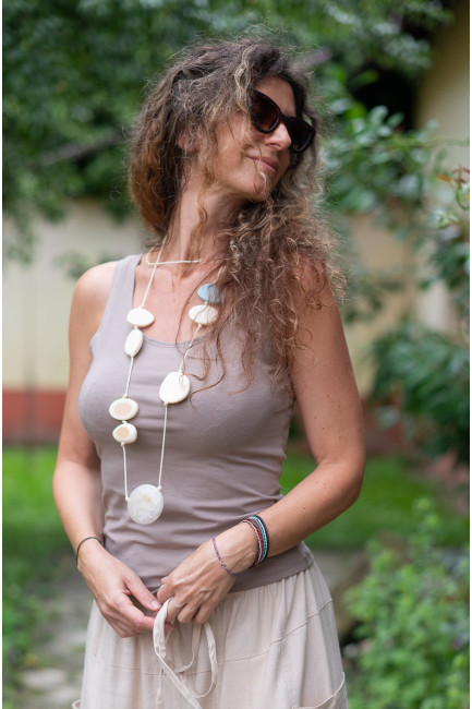 Top Suzana greige