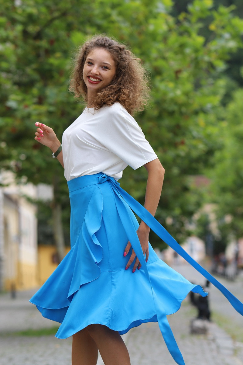 Fusta petrecuta de vara