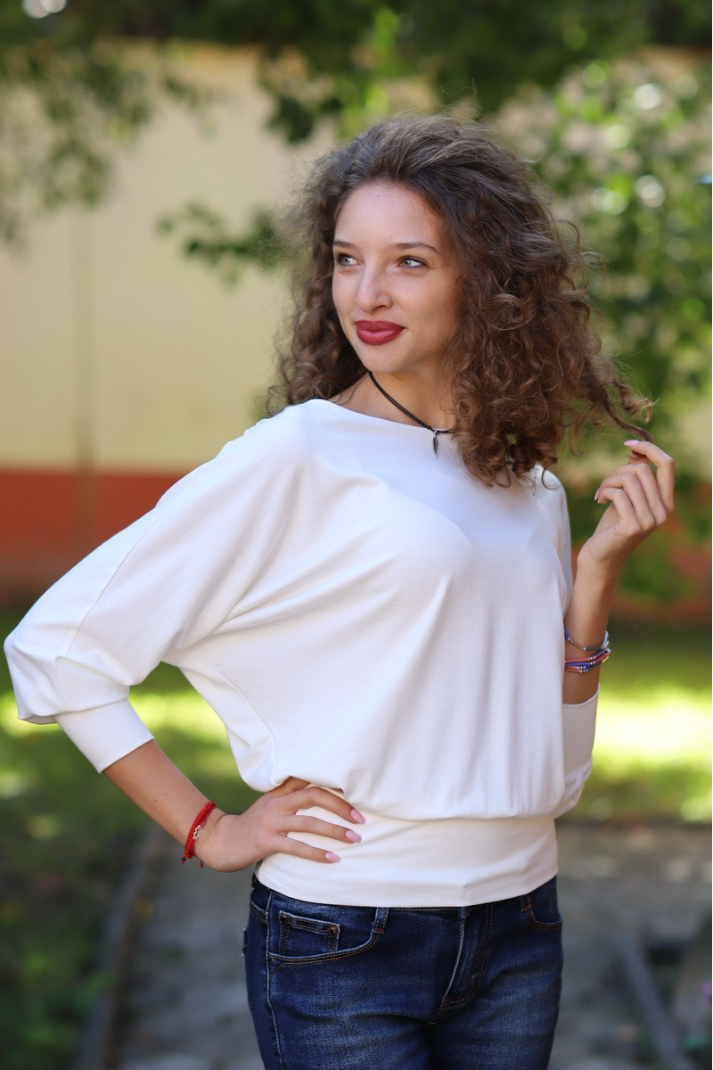 Joa Shop - cumpara online: bluza fluture din vascoza