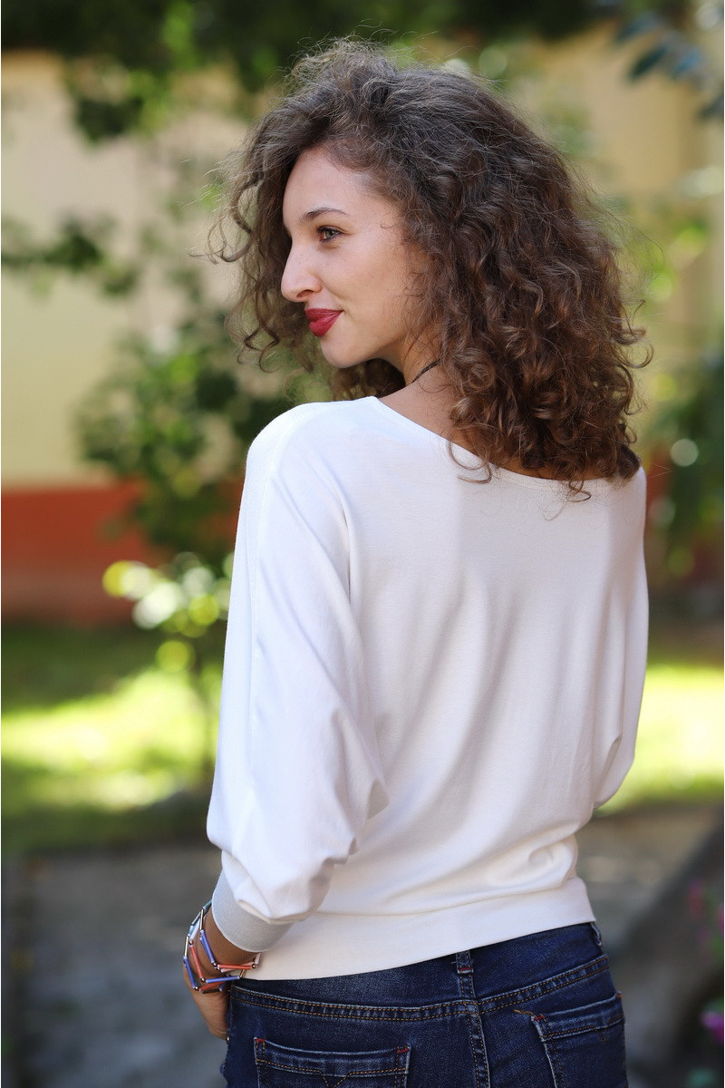 Joa Shop - cumpara online: bluza fluture din vascoza