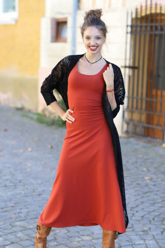 Haine casual, haine fabricate in Romania