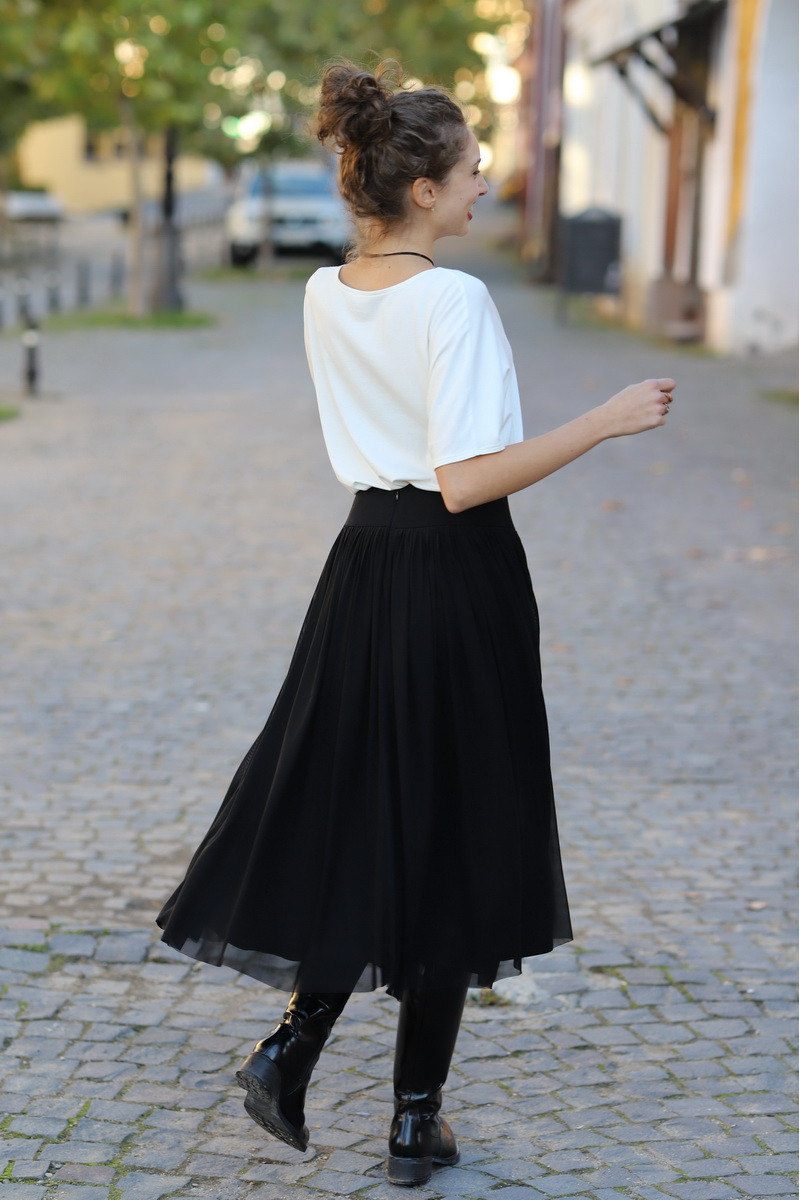 Joa Shop - cumpara online: Fusta din tulle negru