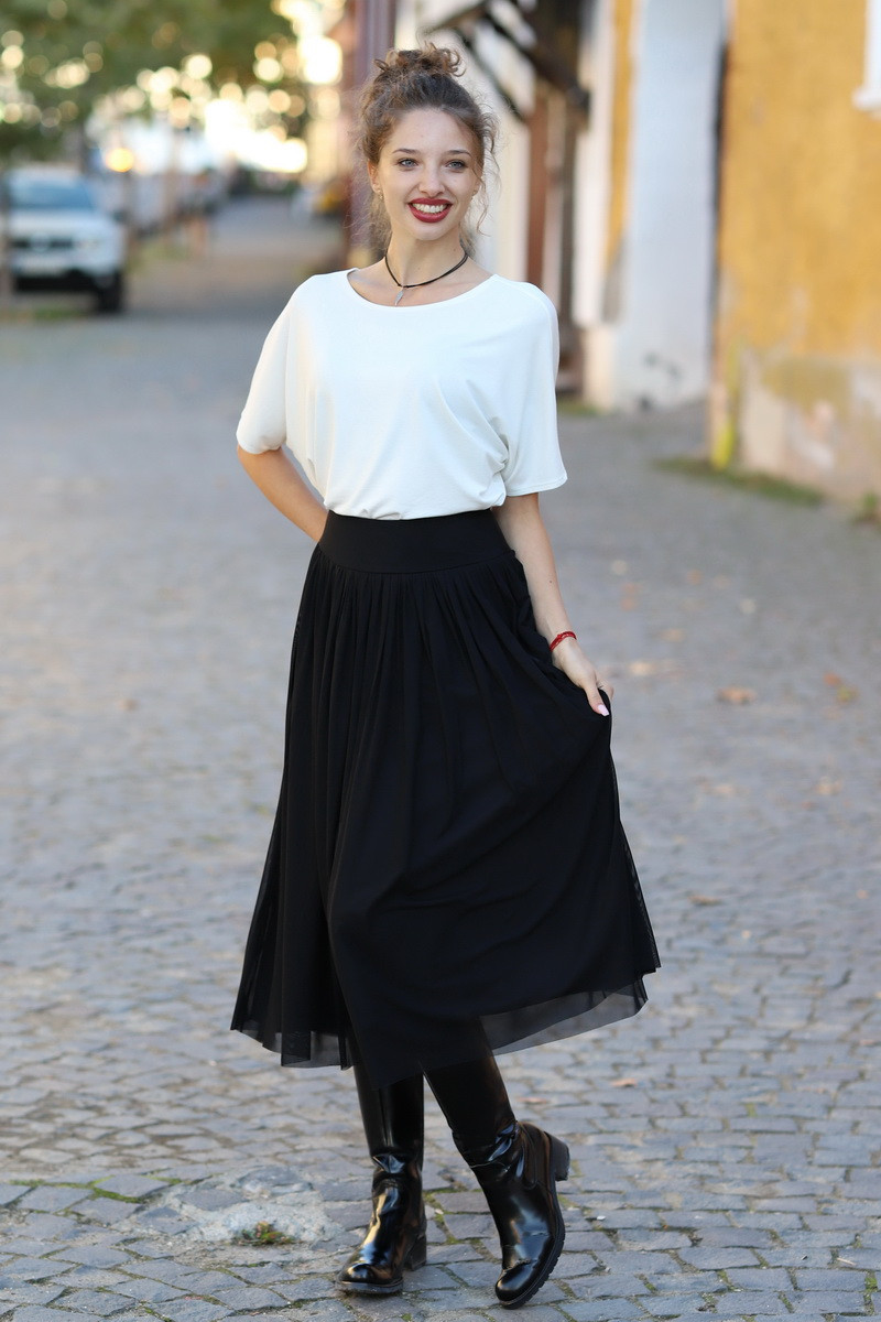 Joa Shop - cumpara online: Fusta din tulle negru