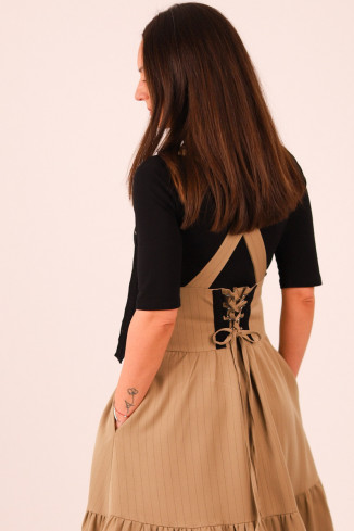 Fusta cu volane si bretele