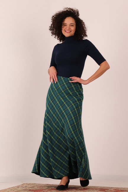 Fusta Cezara in carouri