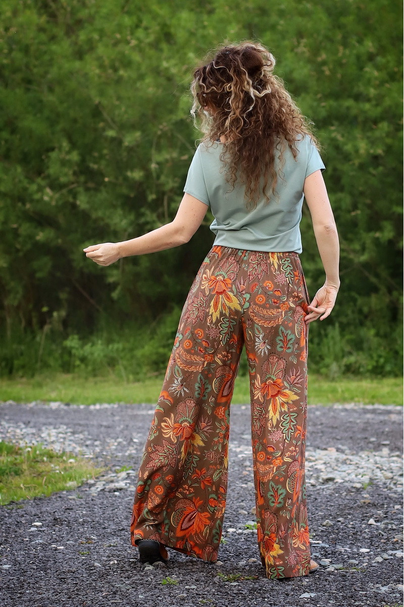Joa Shop - cumpara online: Pantaloni de vara largi , cu imprimeu